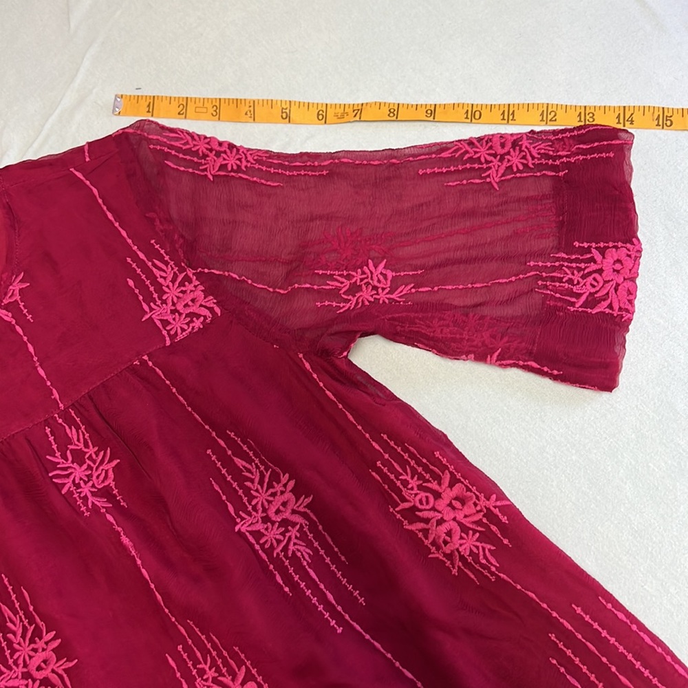 SOLD - Sundance Cora Embroidered Cupro Tunic Top
Wineberry Pink/Red (Large) - Picture 8 of 10